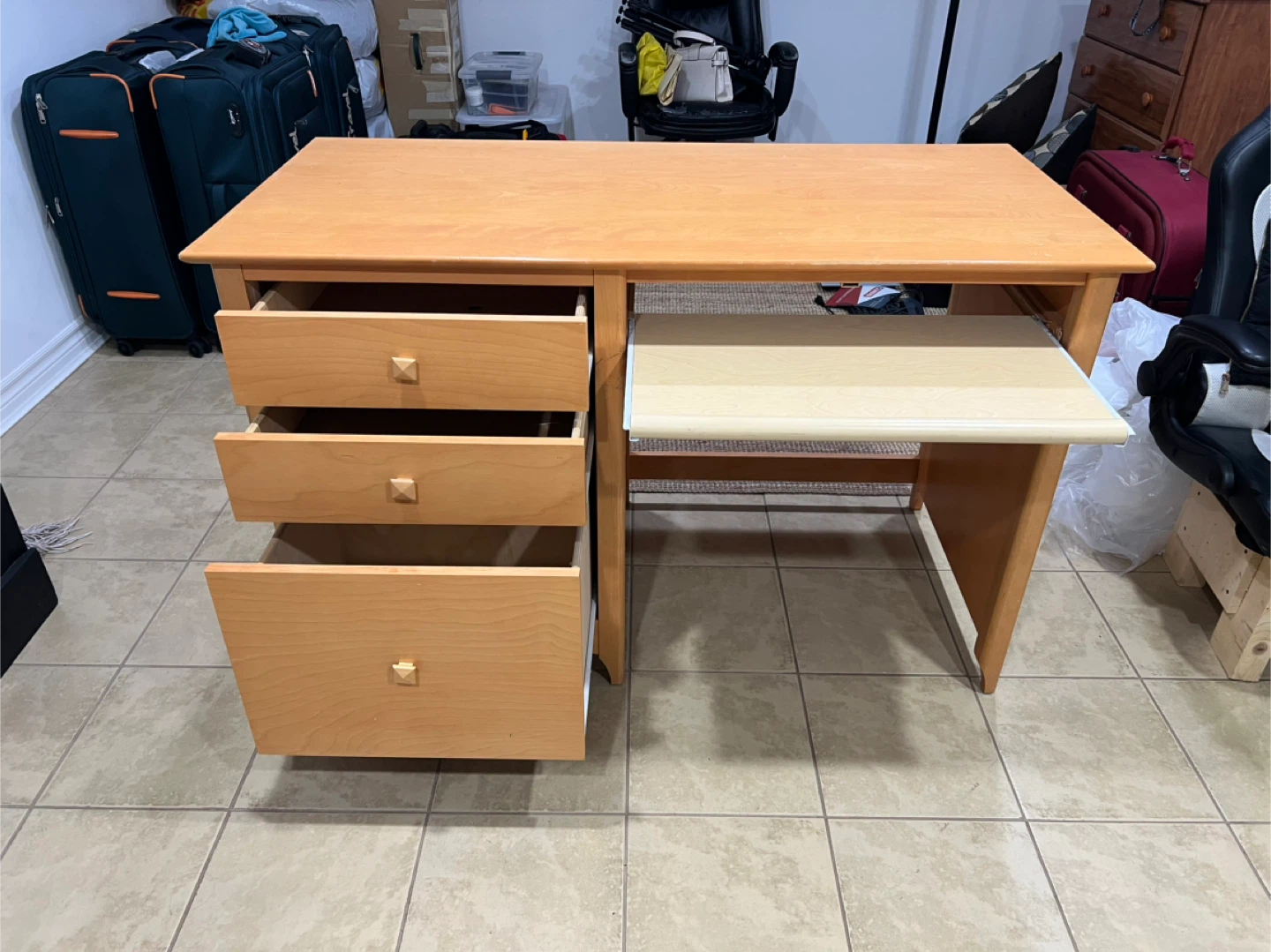 Light Wood Desk with Drawers and Keyboard Tray - photo 2
