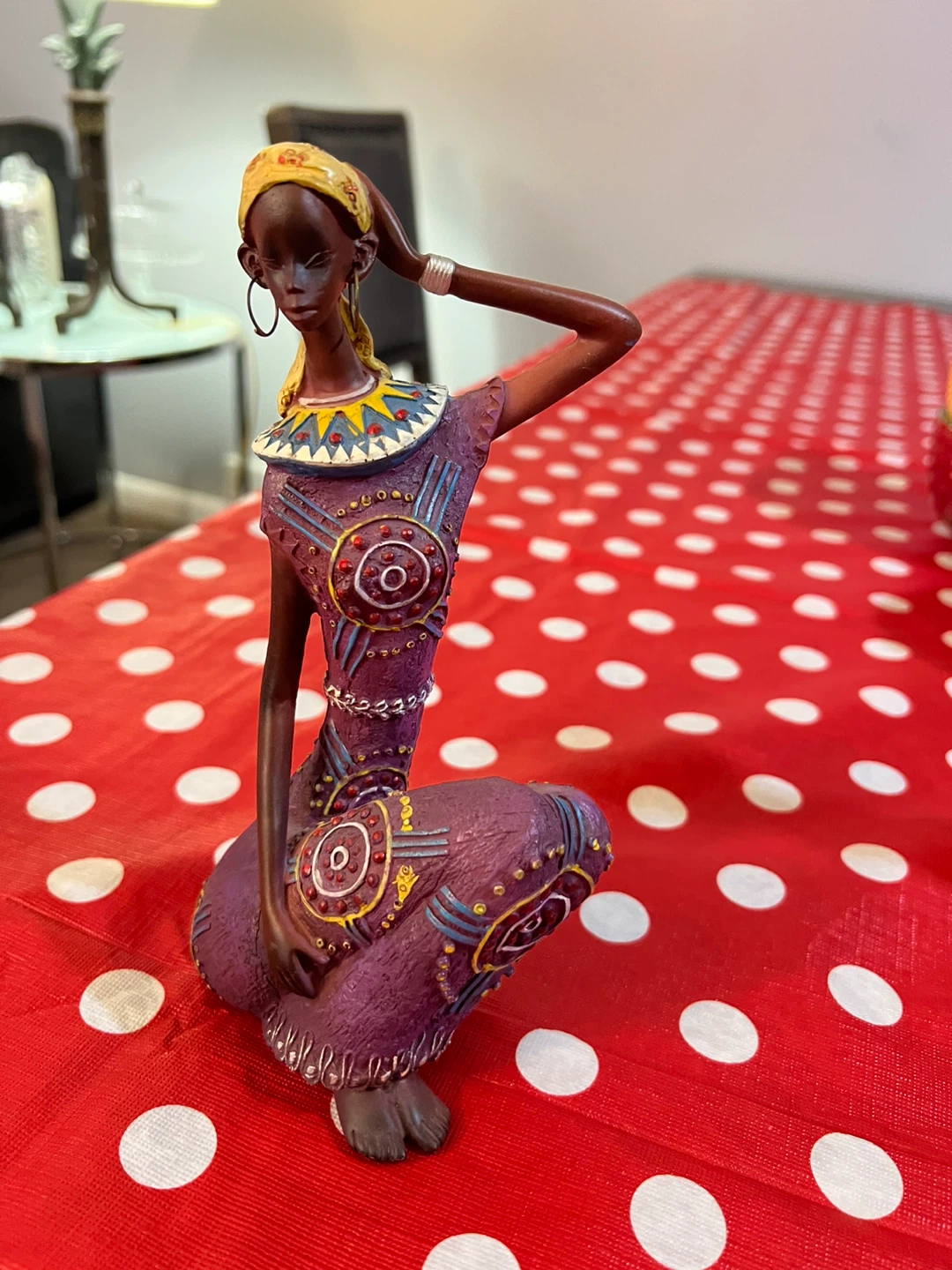 Free delivery African Tribal Lady Figurine