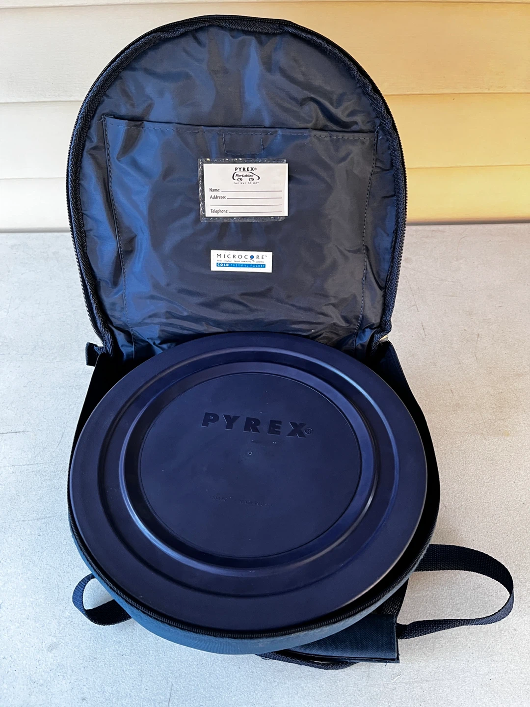 Pyrex Portables Glass Bowl with Lid and Carrier Bag - photo 5