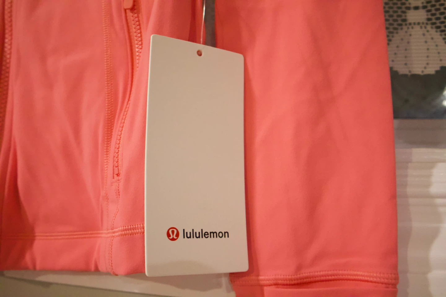 Lululemon Define Jacket Nulu Womens Zip-Up Size 6 Coral - photo 4