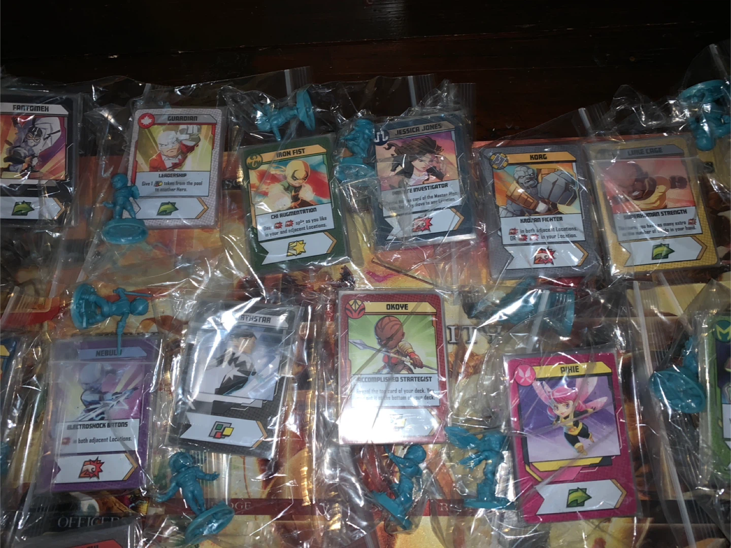 MARVEL UNITED Board Game & Expansion Heroes & Villains! - photo 4