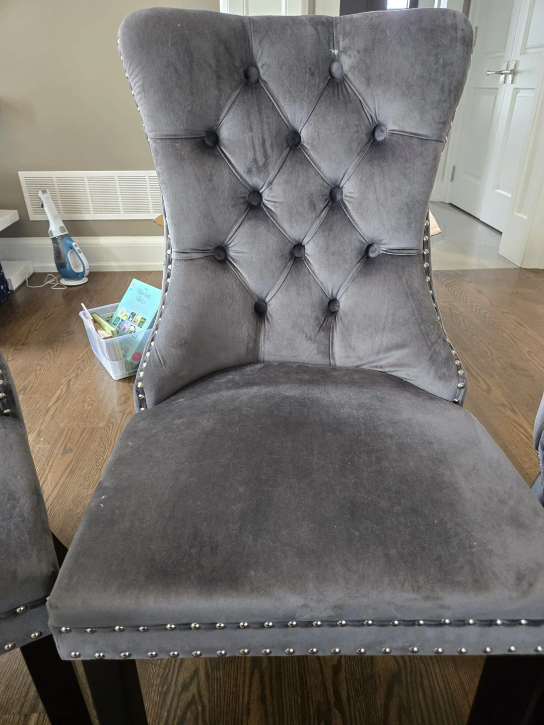 Set of 4 Grey Velvet Dining Chairs - photo 4