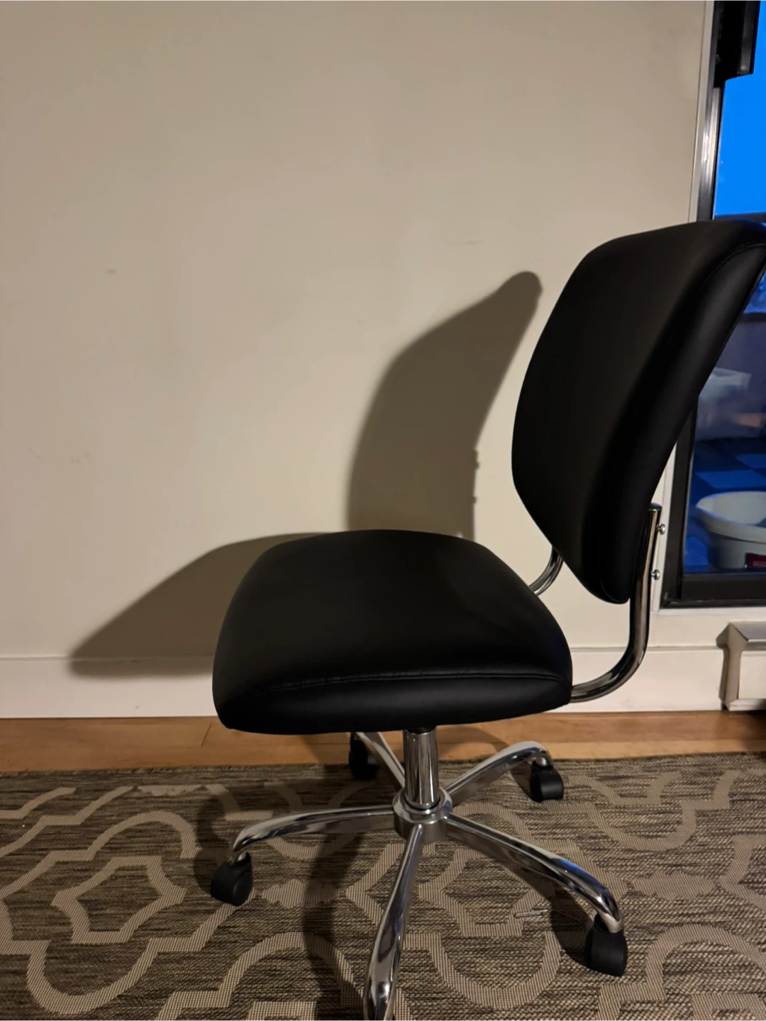 Office Chair - photo 2