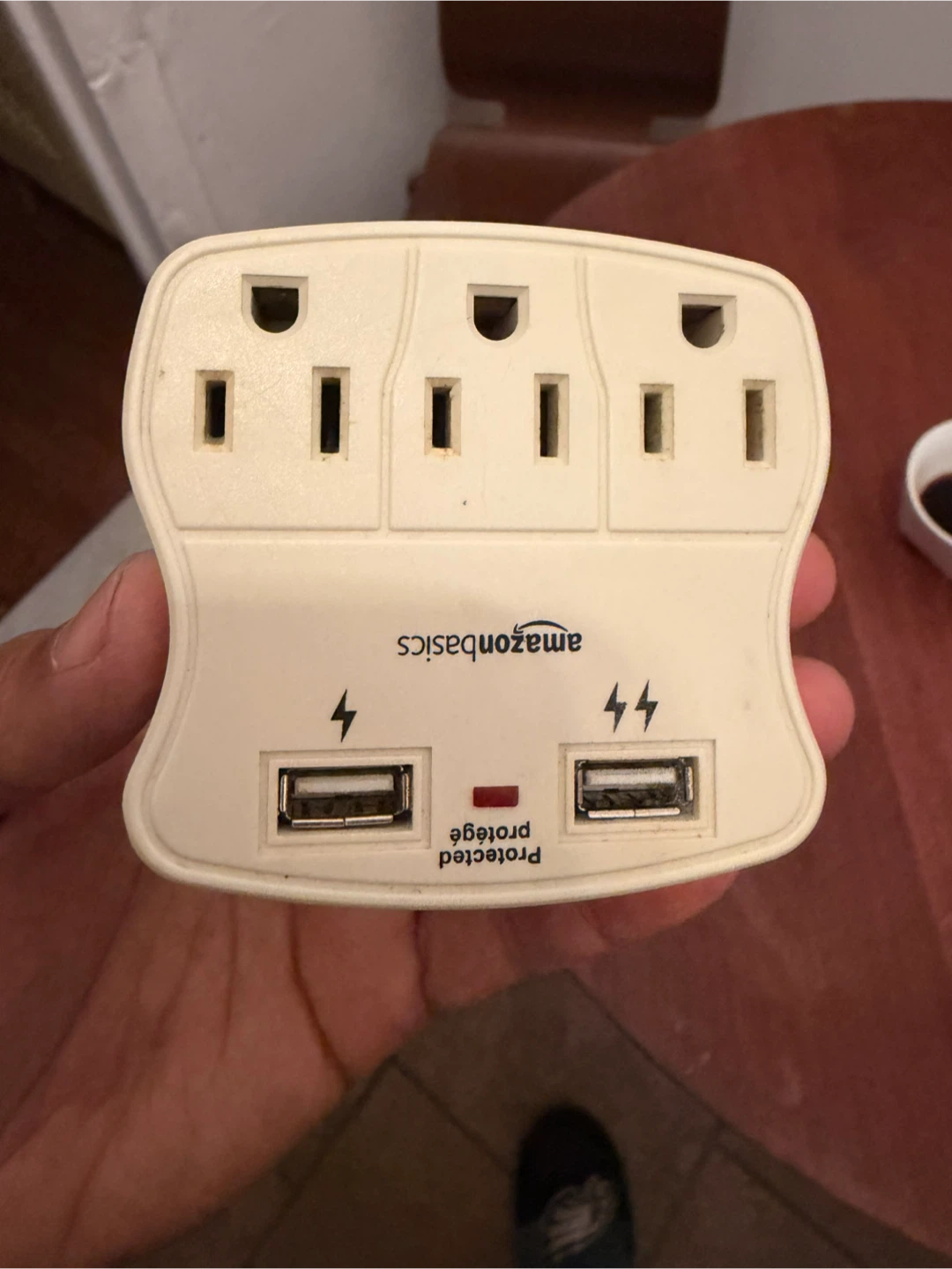 Amazon Basics Surge Protector Wall Tap with 2 USB Ports - photo 4