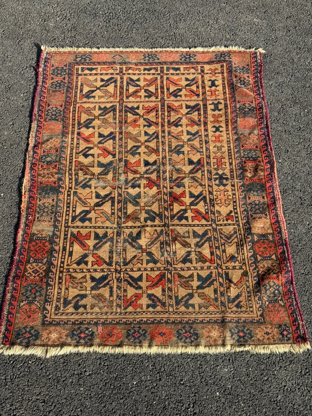 Vintage Geometric Pattern Rug