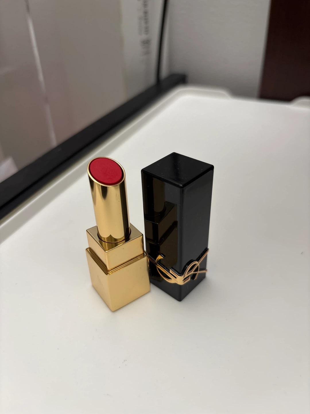 Yves Saint Laurent Rouge Pur Couture The Bold Lipstick - photo 2