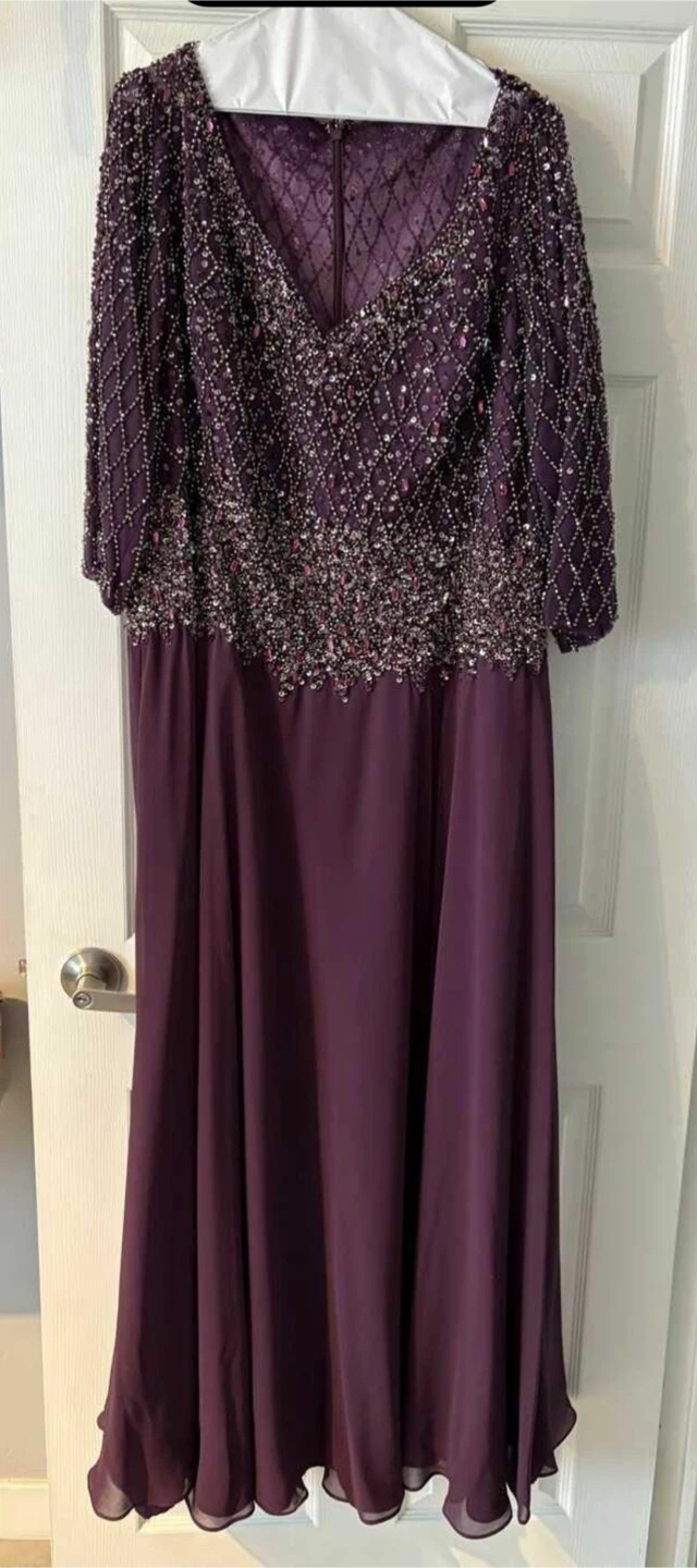 LIKE NEW - Mother of the Bride/Groom Dress