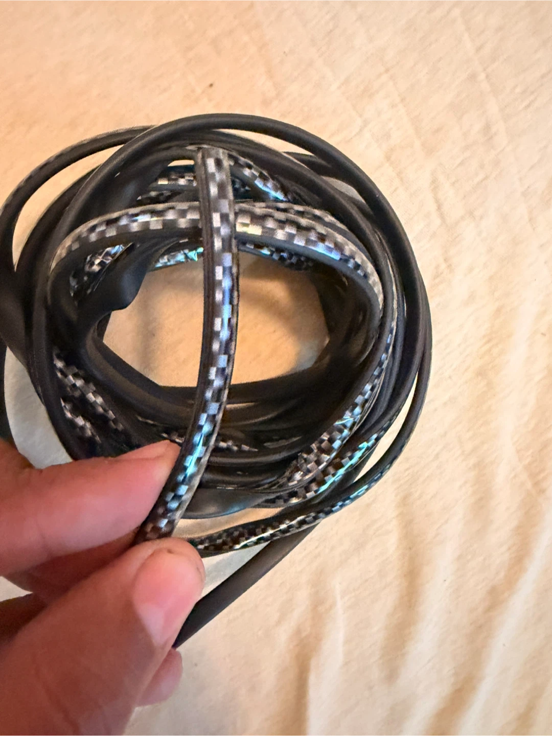 Ribete fibra de vidrio  para bordes de puertas de vehículos - photo 2