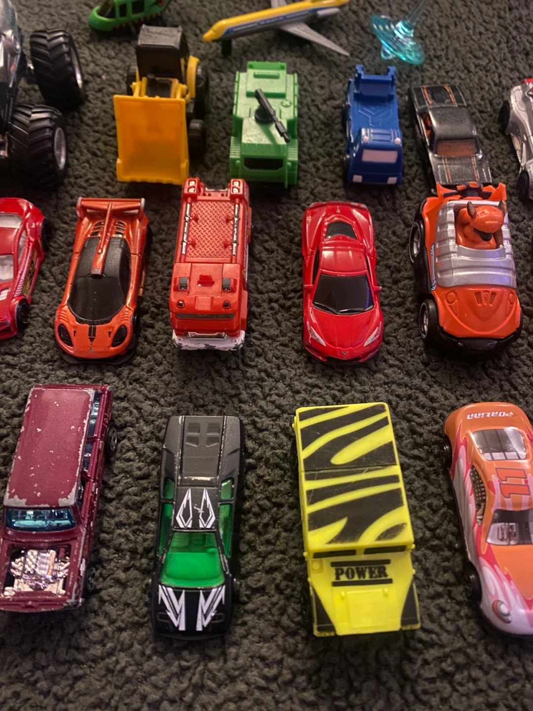 Toy cars & trucks lot - photo 3