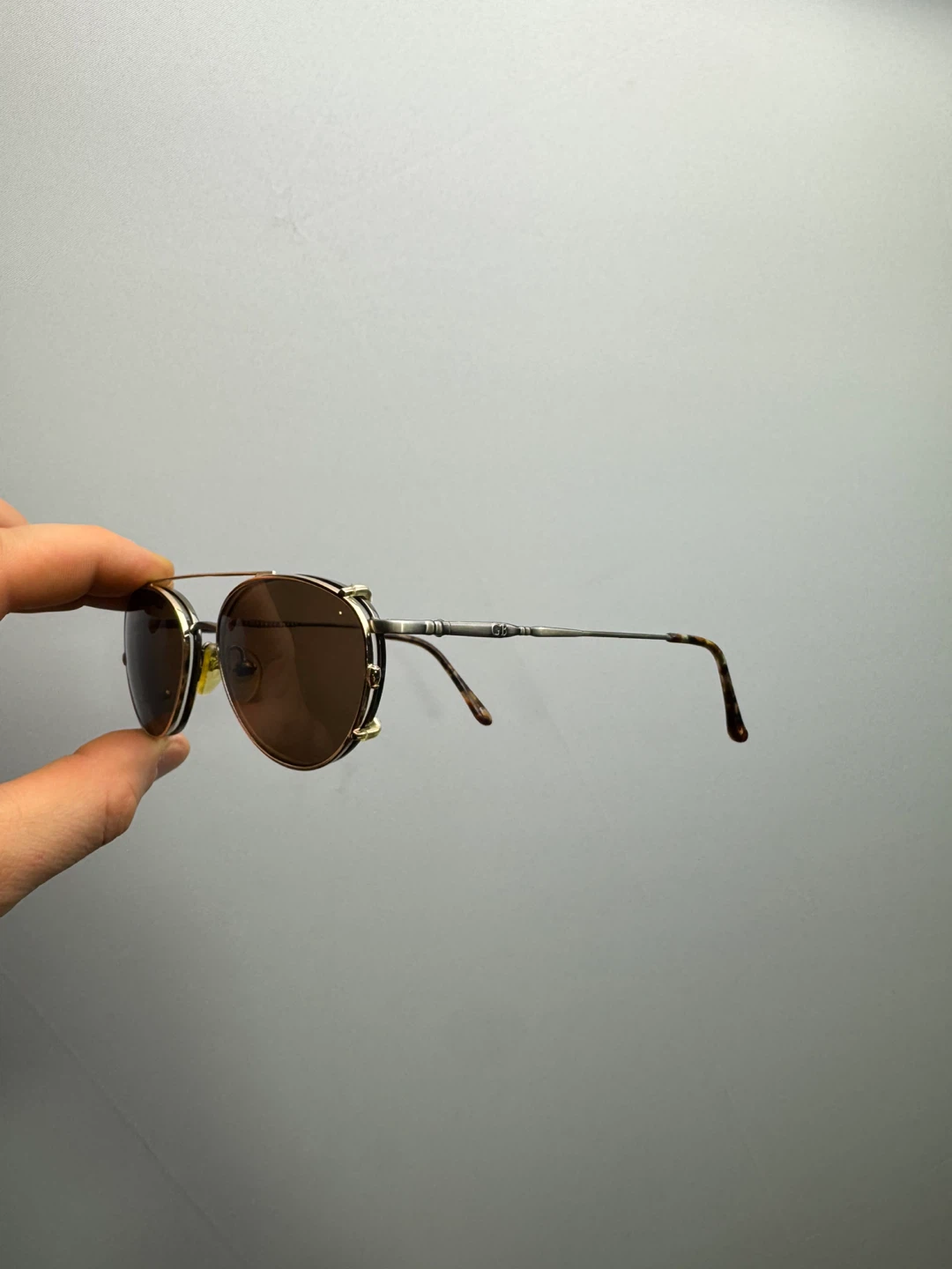 Geoffrey Beene 1148 Clip-On Round Sunglasses - photo 5