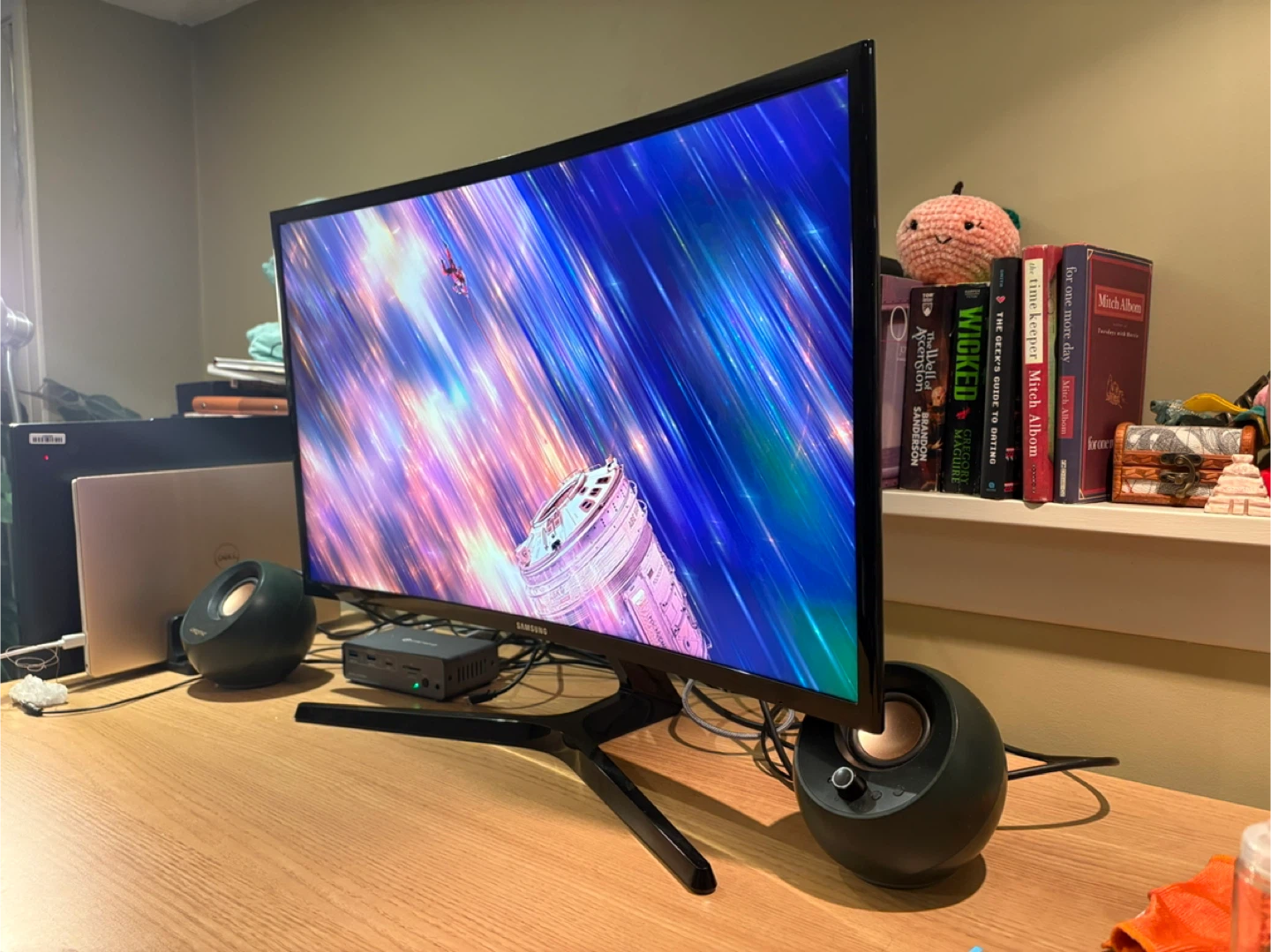 Samsung 27” Essential Curved Monitor - photo 3
