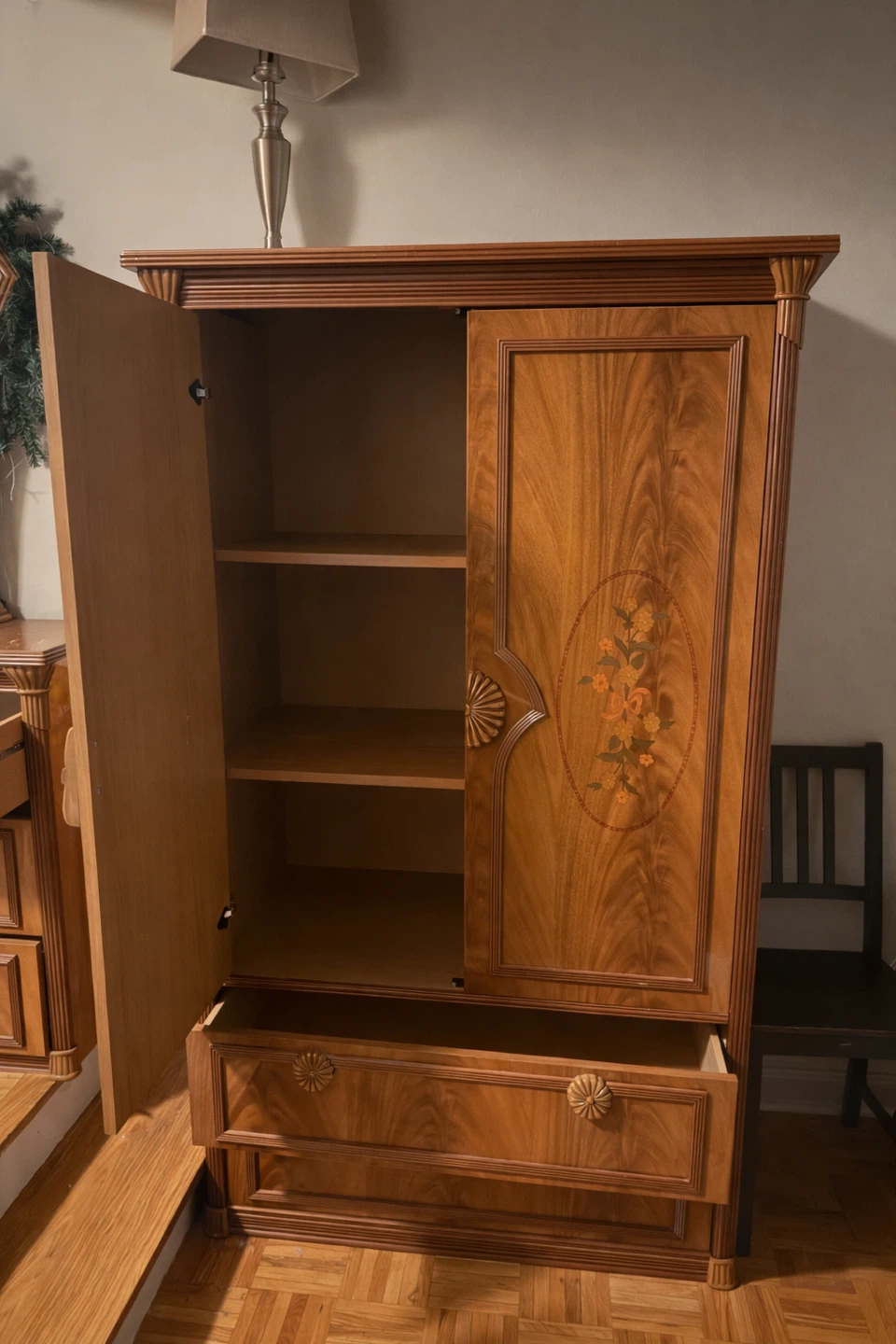 Italian Wardrobe Cabinet – URGENT SALE