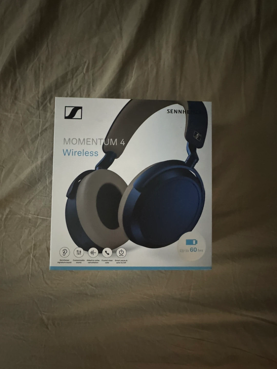 Sennheiser Momentum 4 Wireless Headphones - photo 2
