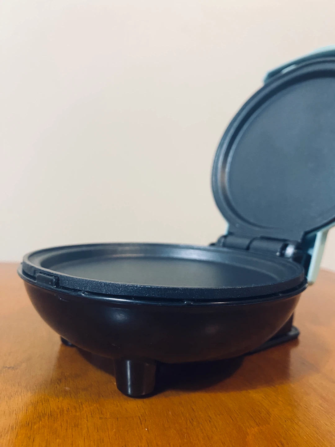 Dash Mini Maker Griddle – Works Great - photo 3