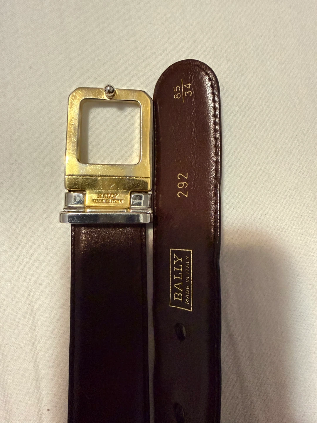Bally Reversible Leather Belt - Size 34 - photo 2