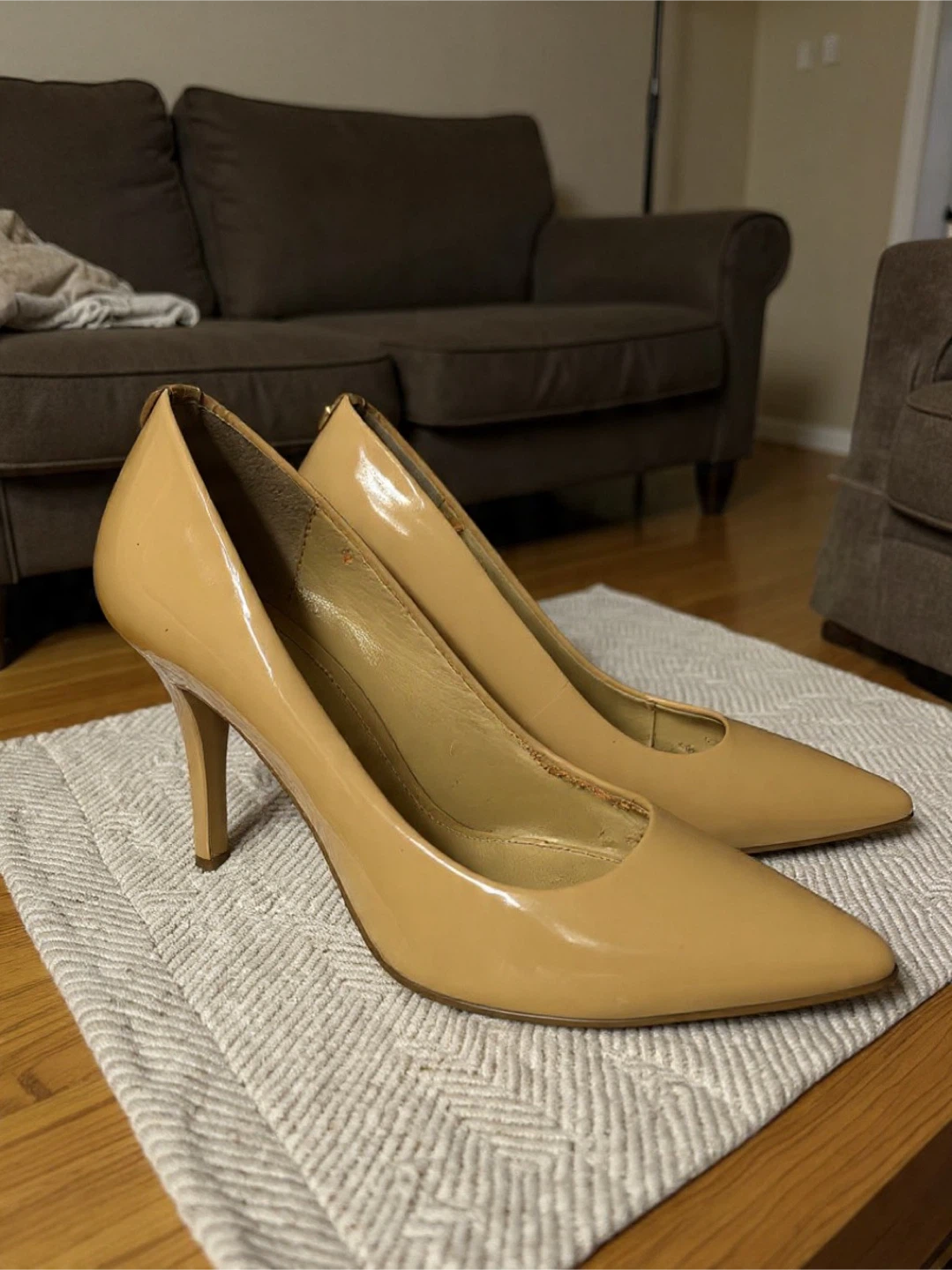 Michael Kors Patent Leather Pumps - photo 2