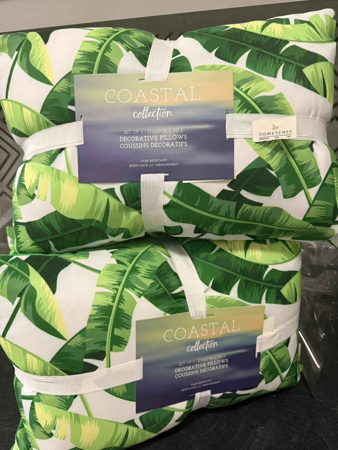 Brand new tropical style cushions! - photo 2