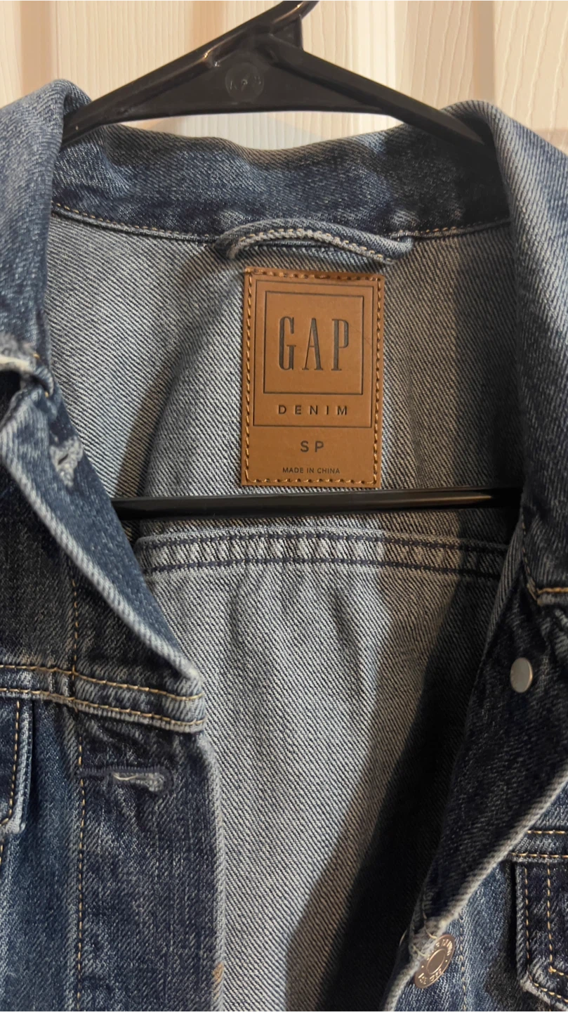 GAP Icon Denim Jacket - Women’s Size ‘S’ - photo 2
