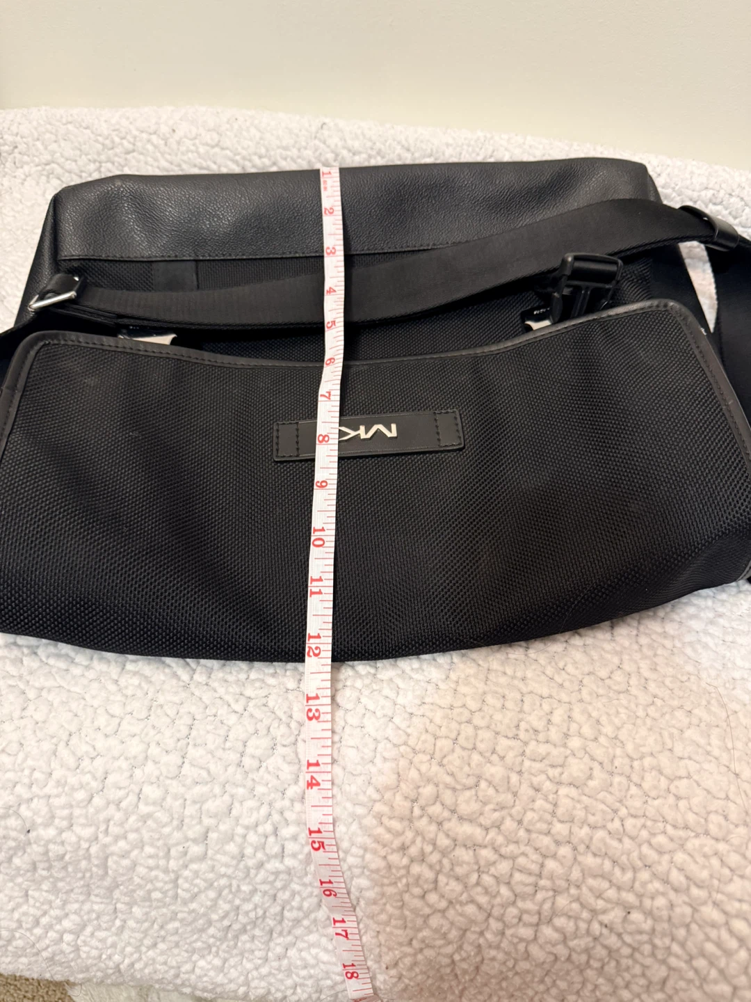 Michael Kors Black Messenger Bag - photo 3