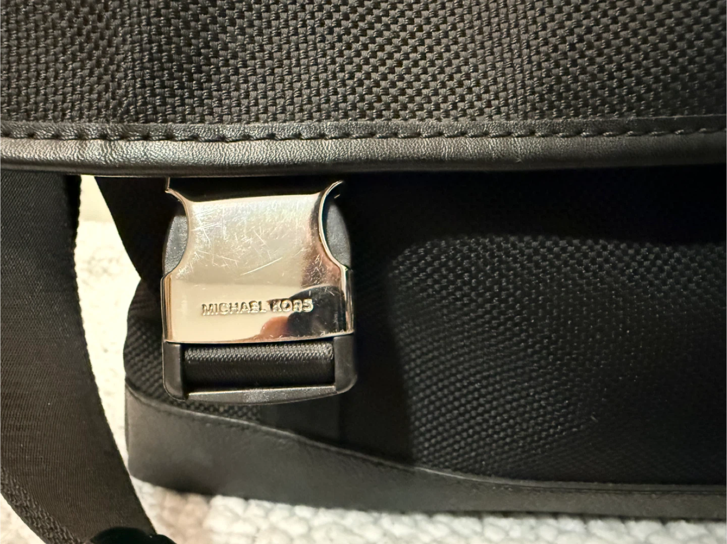 Michael Kors Black Messenger Bag - photo 4