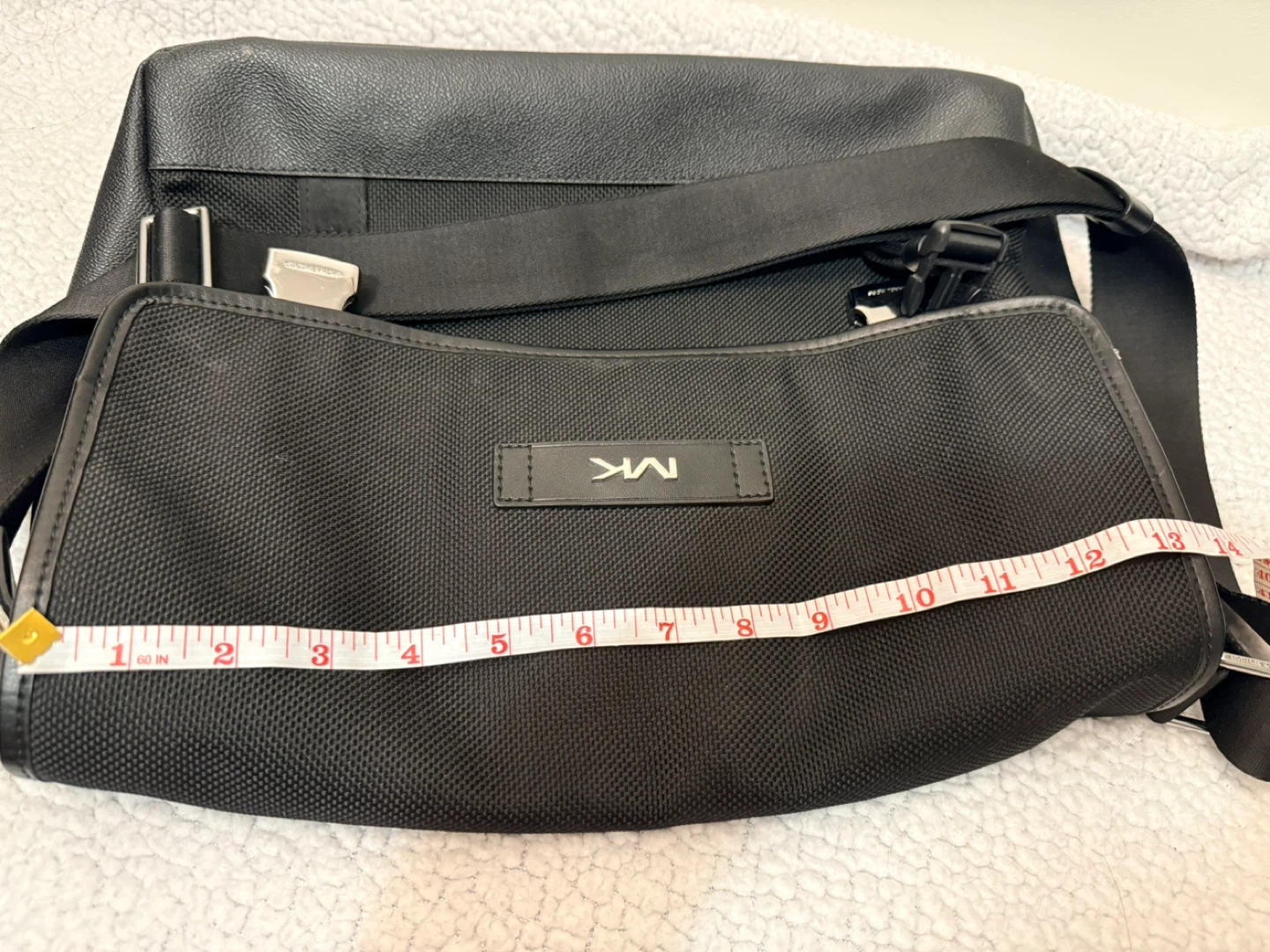 Michael Kors Black Messenger Bag - photo 2