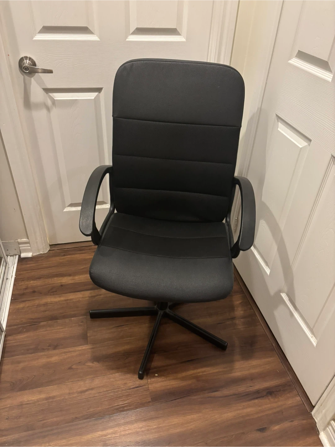 moving sale - ikea Black Office Chair
