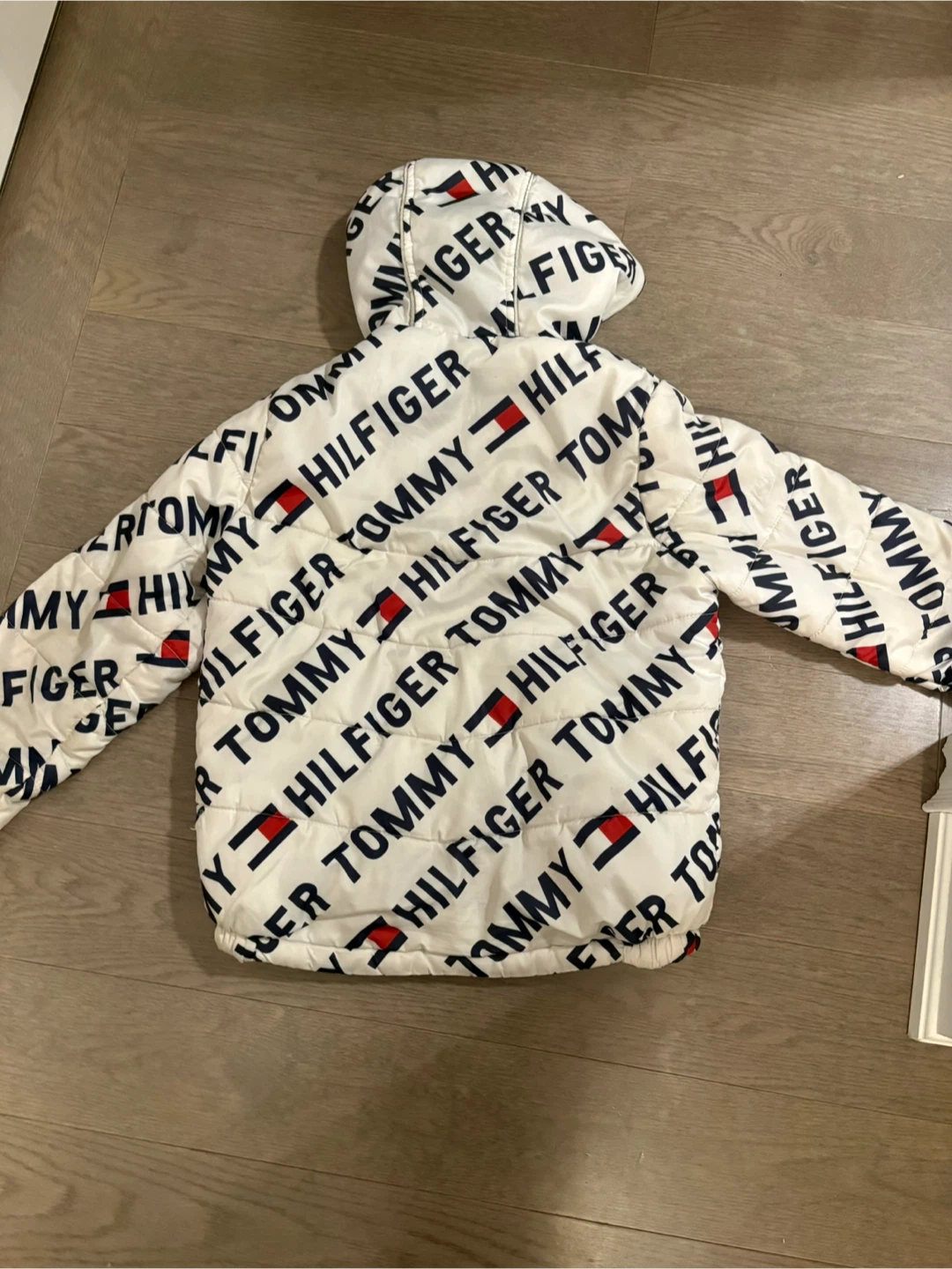 Cropped Tommy Hilfiger All-Over Logo Puffer Jacket - photo 2