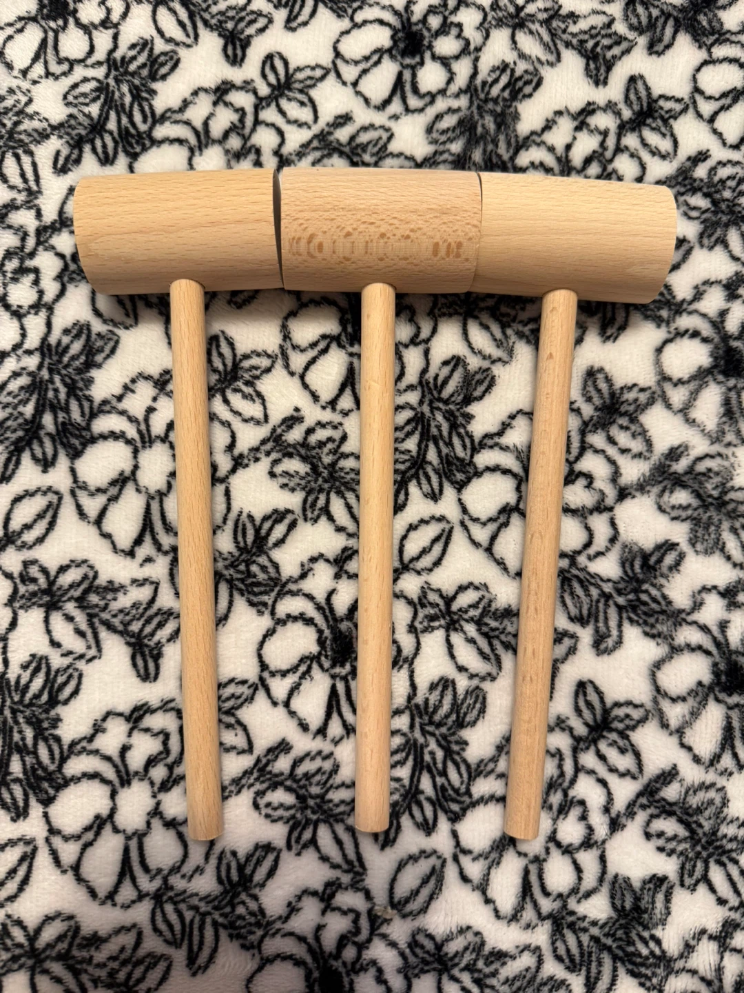 15 pcs wooden breakable heart hammers