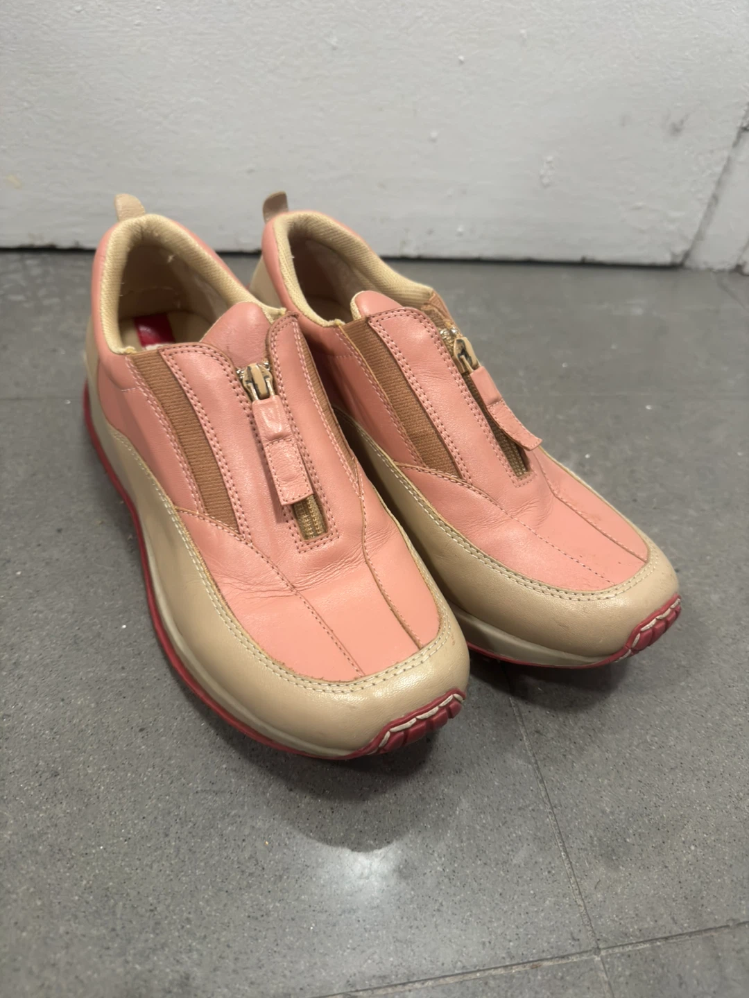 Vintage XOXO Zip-Up Wedge Sneakers Womens US 8 - photo 2
