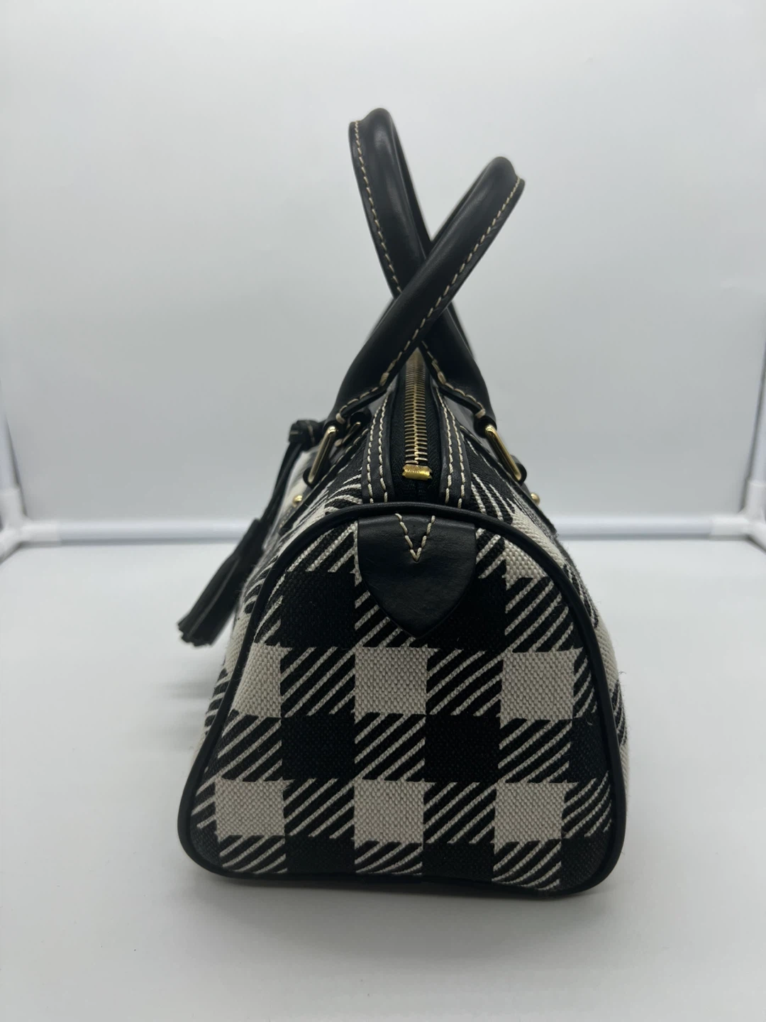 DOONEY & BOURKE Plaid Checkered Dome Small Top Handle Boston Bag - photo 5