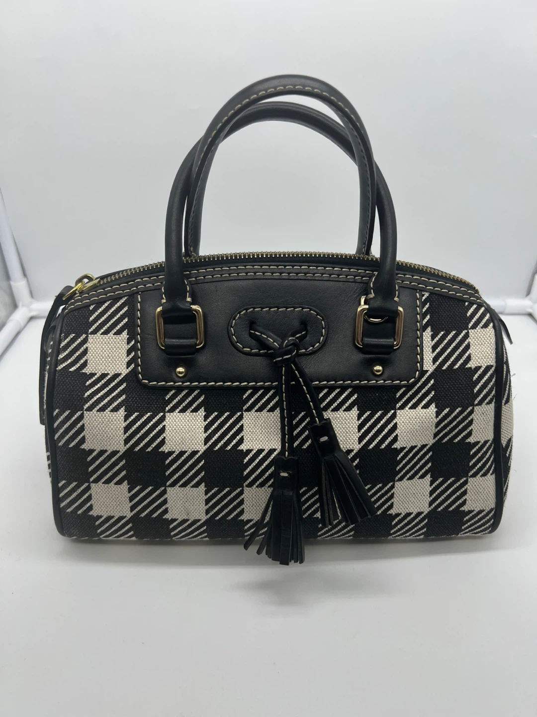 DOONEY & BOURKE Plaid Checkered Dome Small Top Handle Boston Bag - photo 3