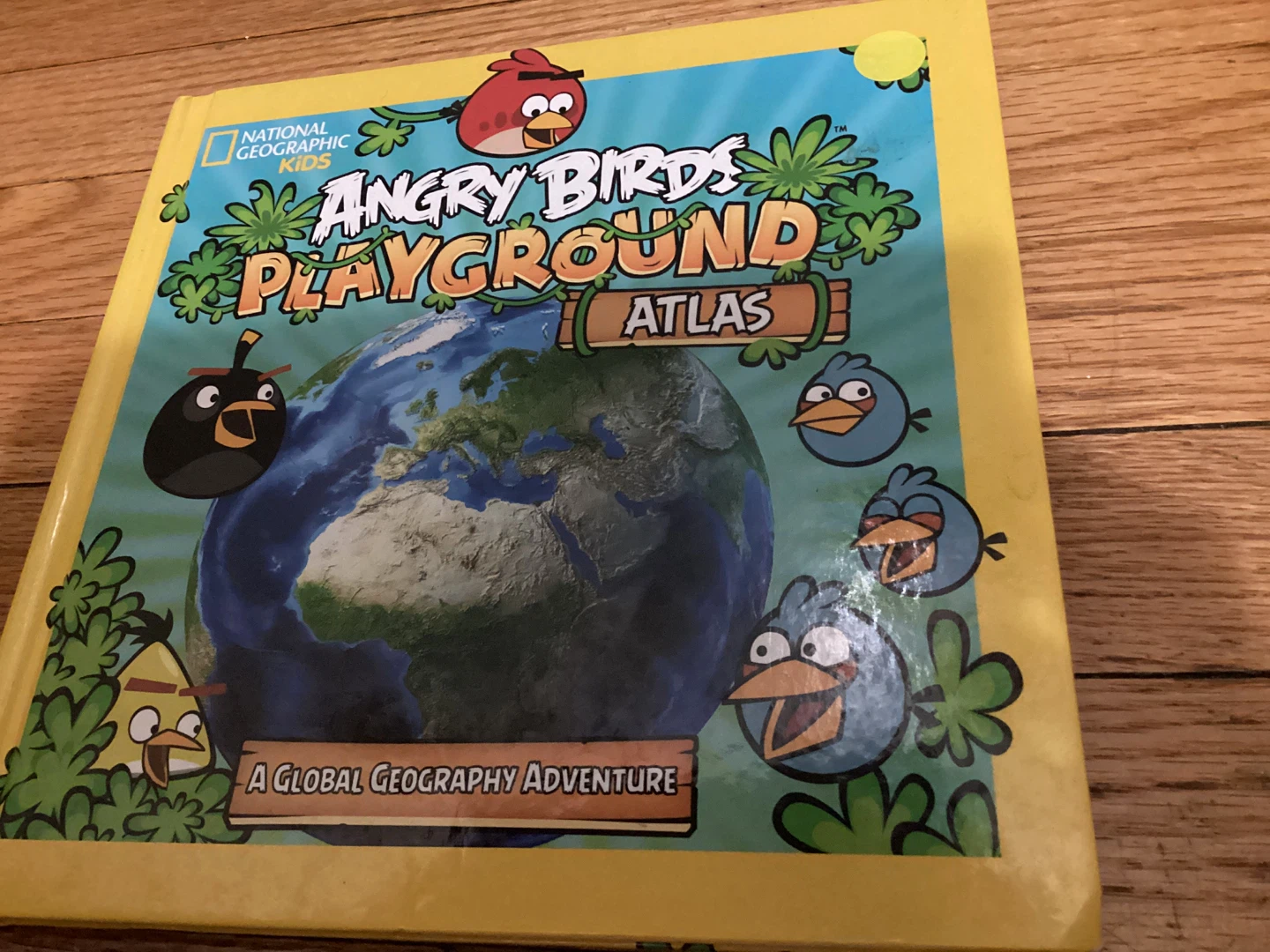 National Geographic Kids Angry Birds Playground Atlas Book