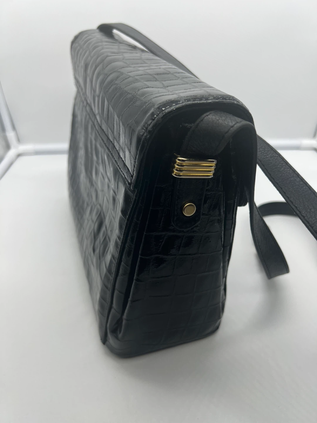 DUE FRATELLI VINTAGE Black Croc Embossed Leather Crossbody Bag - photo 4