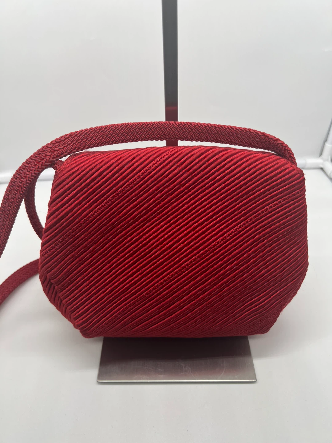 DE VECCHI VINTAGE Red Woven Fabric Small Crossbody Bag - photo 3