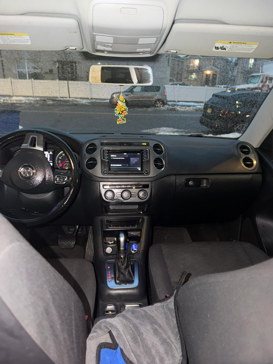 2018 Volkswagen Tiguan Limited SUV - photo 5