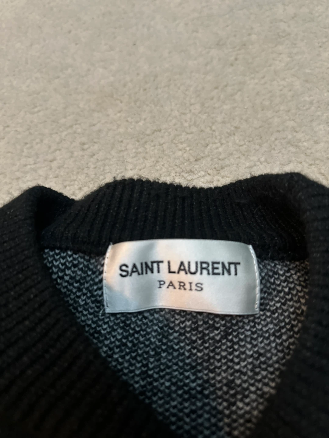 Yves Saint Laurent Sweater - photo 2