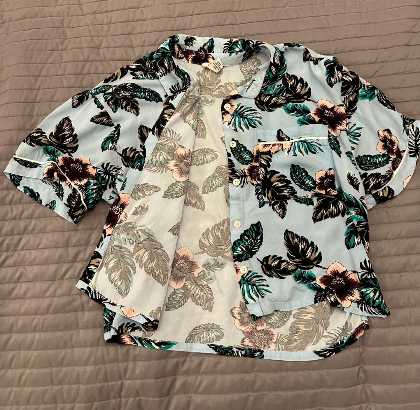 Forever 21 Light Blue Floral Short Sleeve Button Up Shirt - photo 3