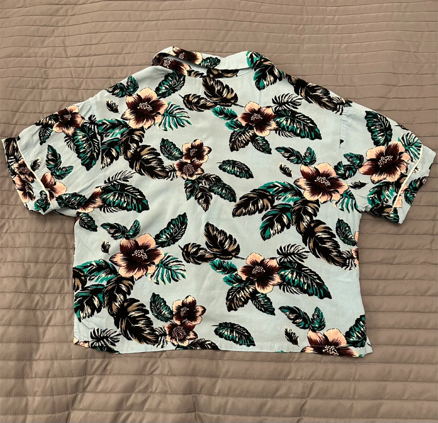 Forever 21 Light Blue Floral Short Sleeve Button Up Shirt - photo 2