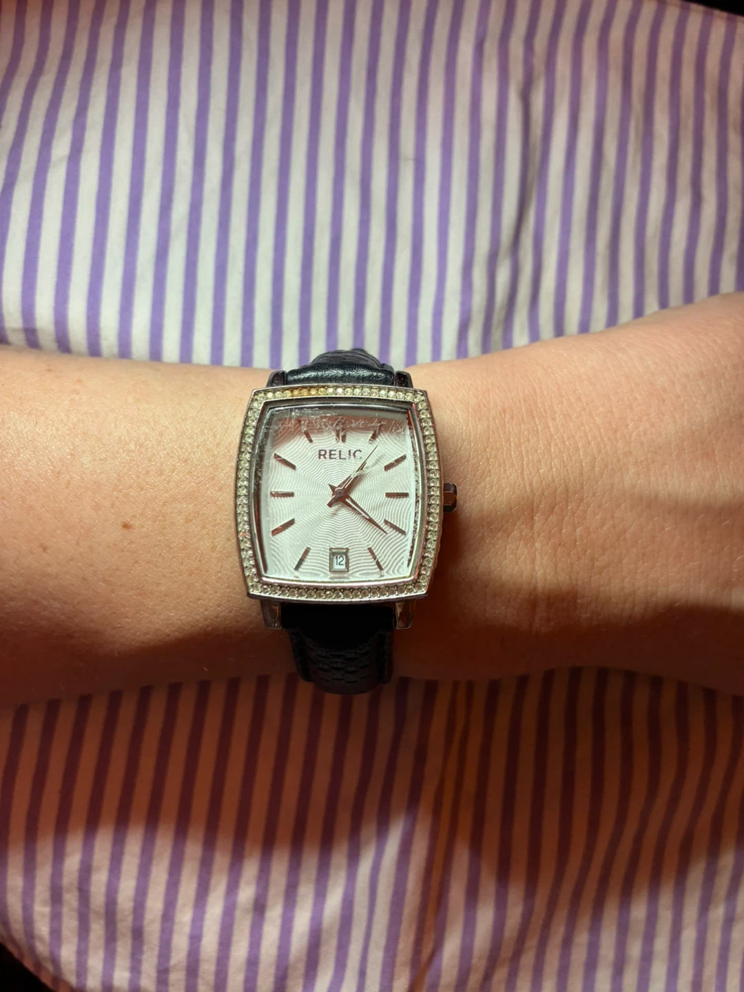 Relic Women's Silver Tone Crystal Bezel Watch - photo 2