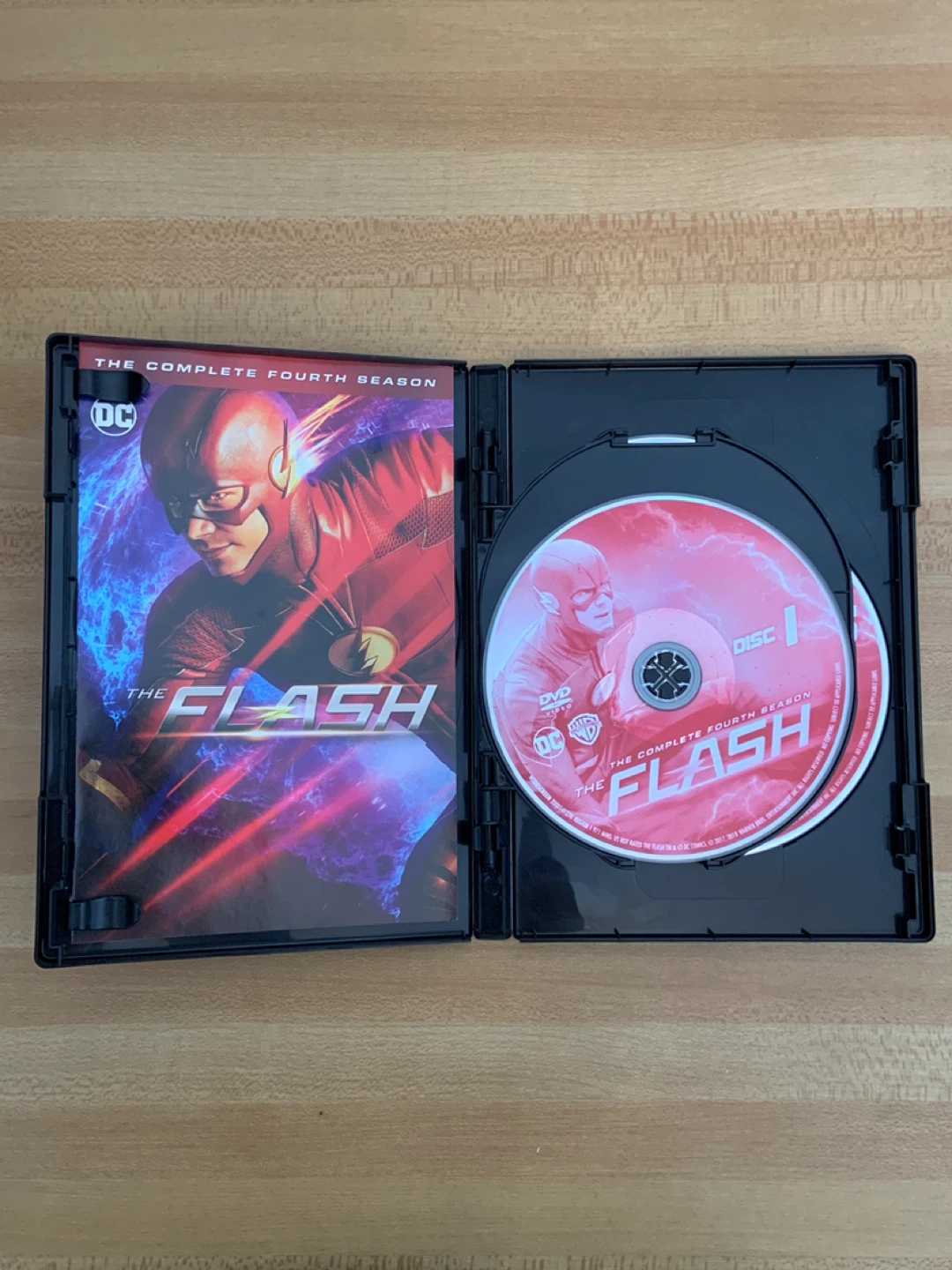 The Flash Season 4 DVD - photo 3