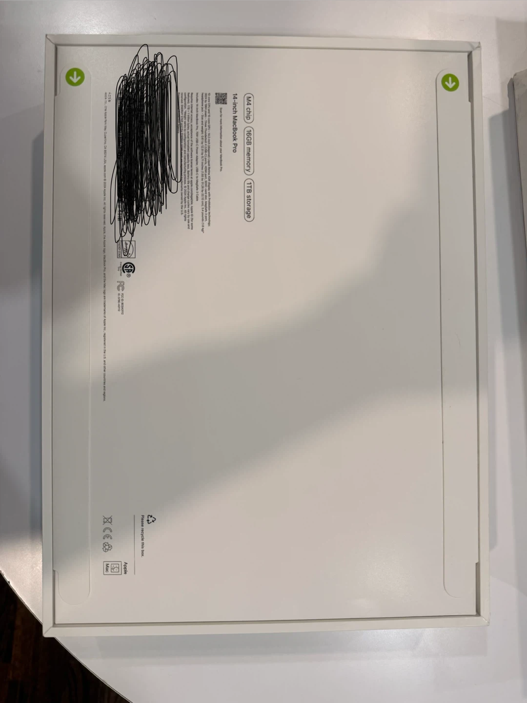 Apple MacBook Pro 14-inch M4 Chip 16GB Memory 1TB Storage - photo 3