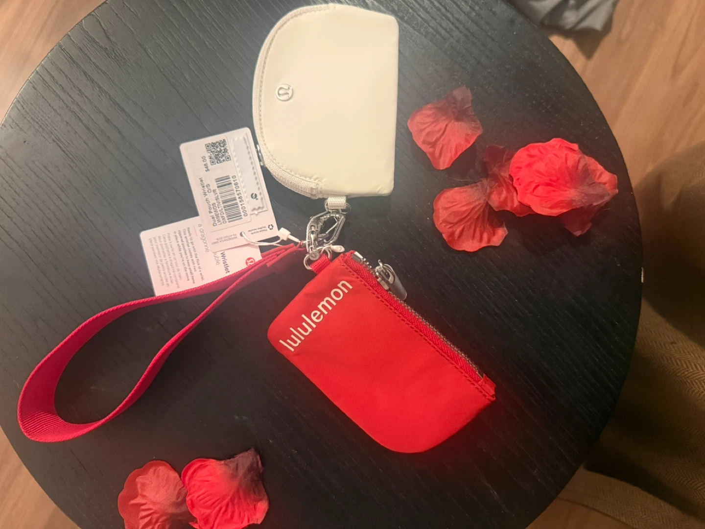 Lululemon Dual Pouch Wristlet Red/Cream - photo 4