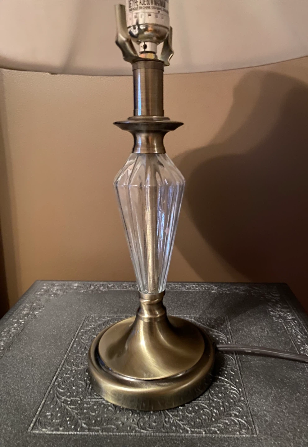 18” h Table Lamp with Crystal Base - photo 2