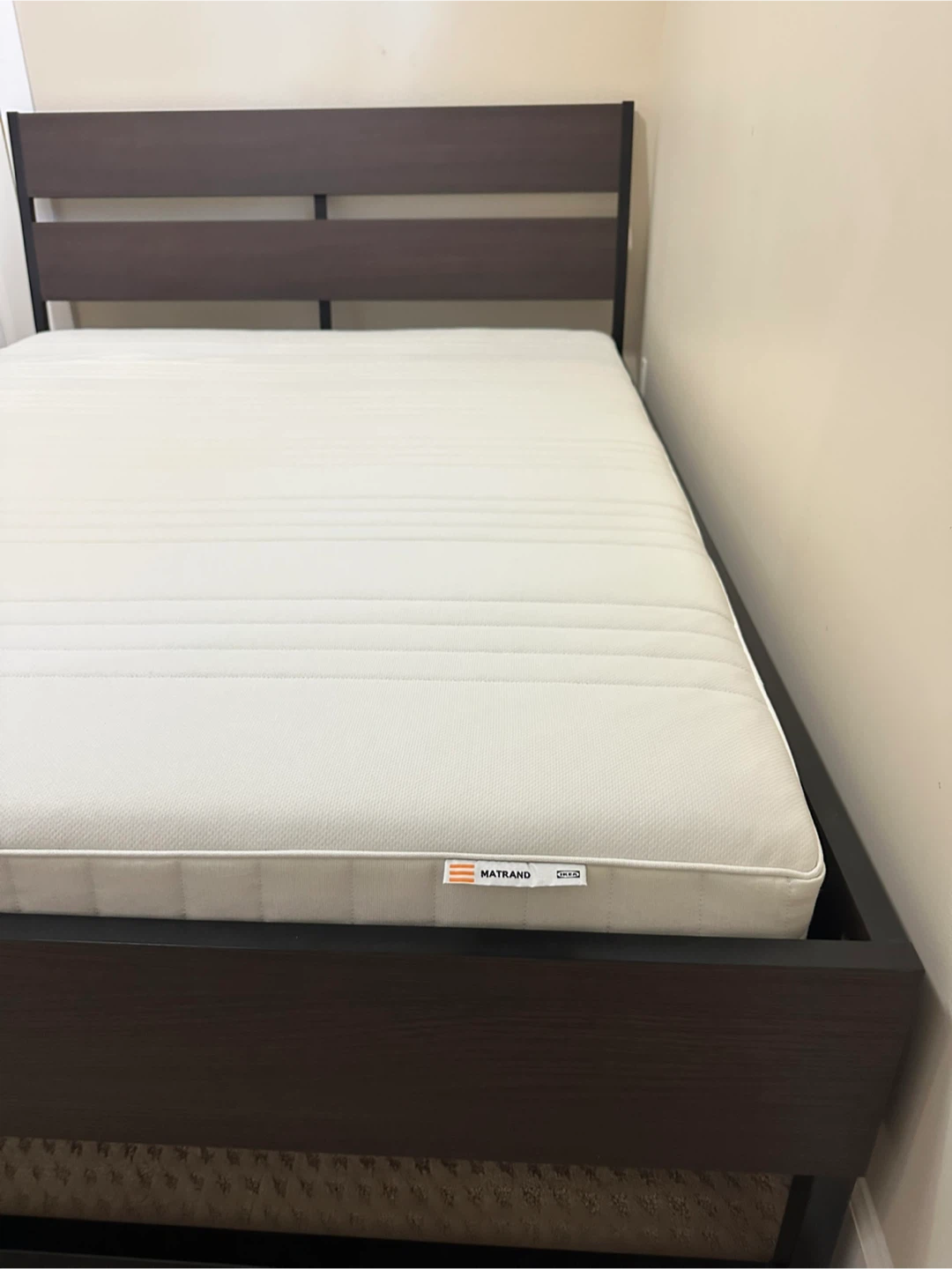 Ikea Queen bed frame *Free Delivery - photo 4