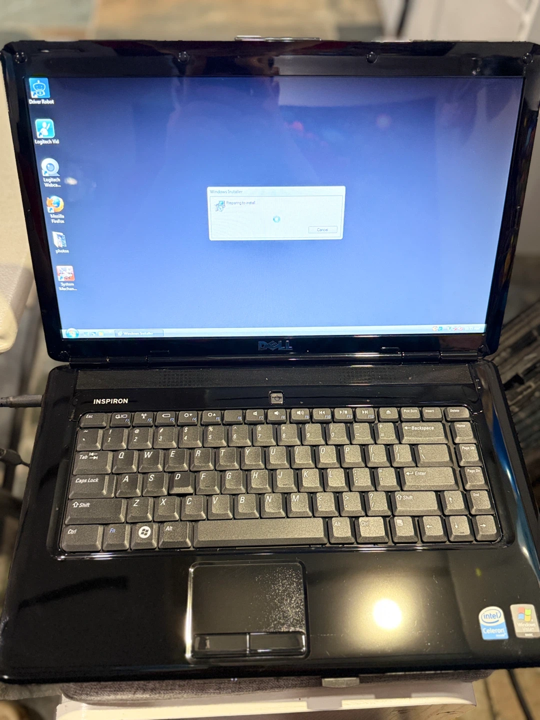 Dell Inspiron 1545 Laptop