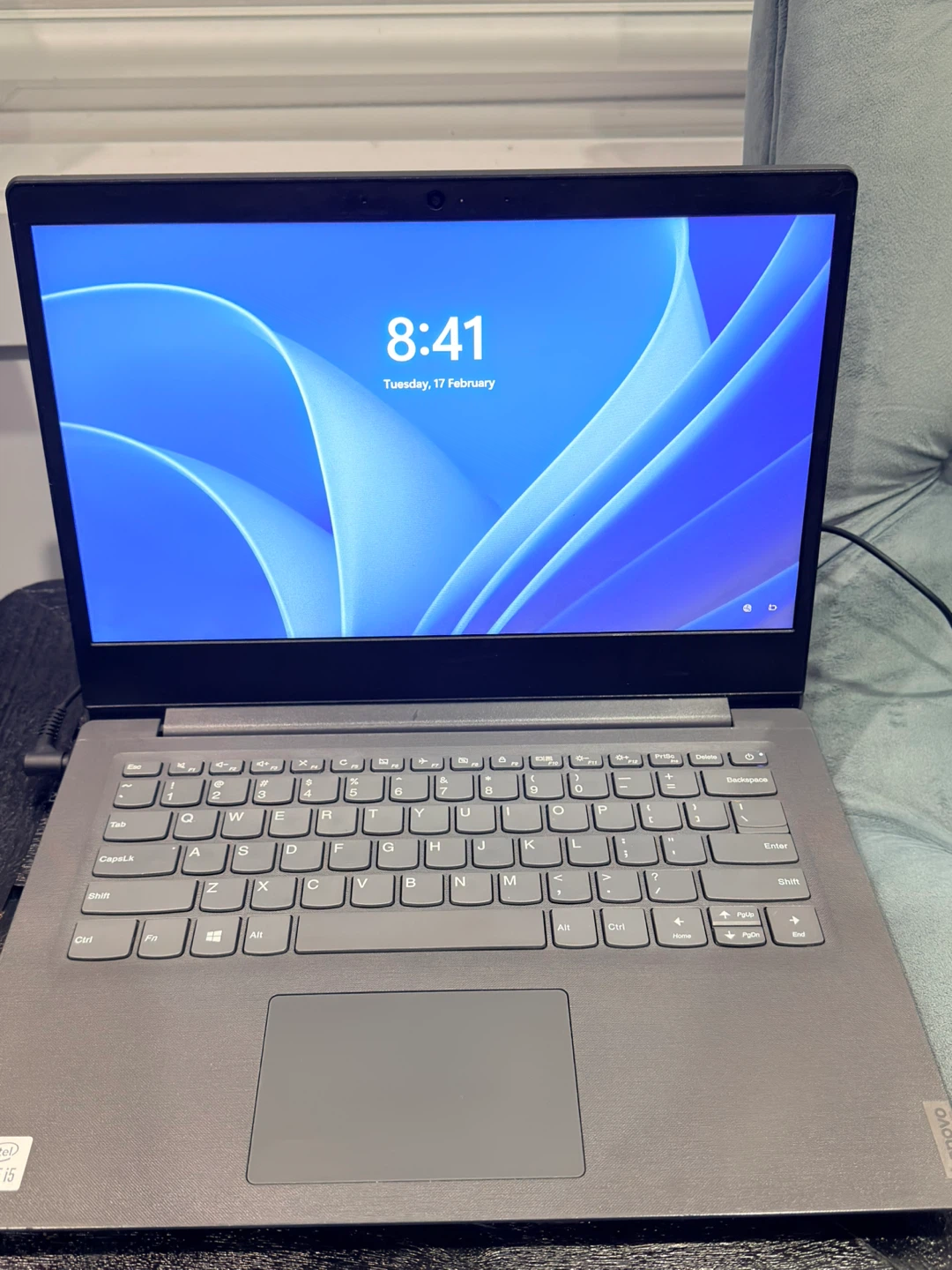 Lenovo Laptop - IdeaPad 3, i5-1035G1, 8GB RAM, 256GB SSD