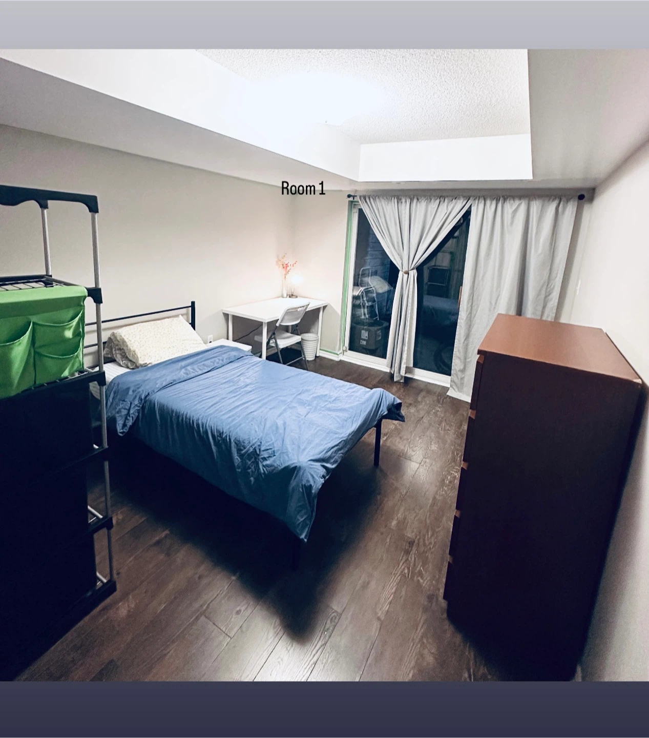 Spacious Private Bedroom for Rent
