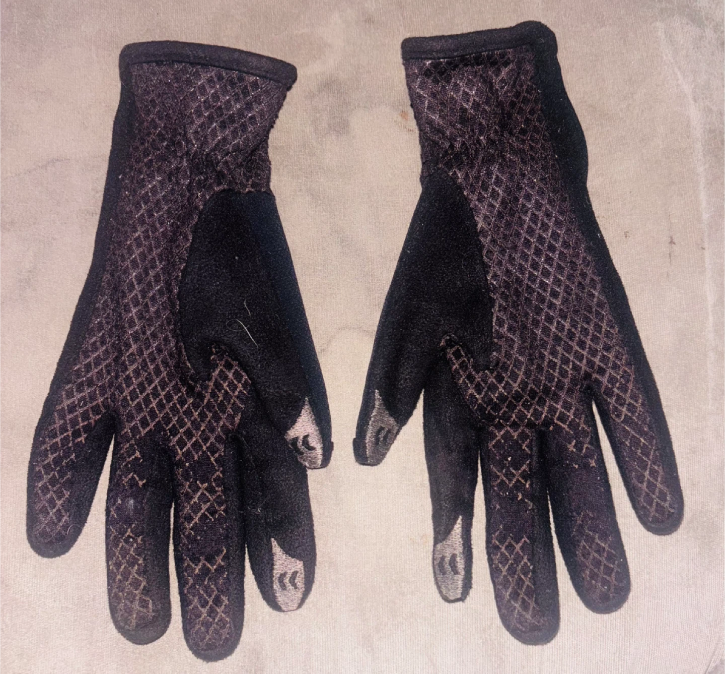 Black Fleece Gloves - photo 2