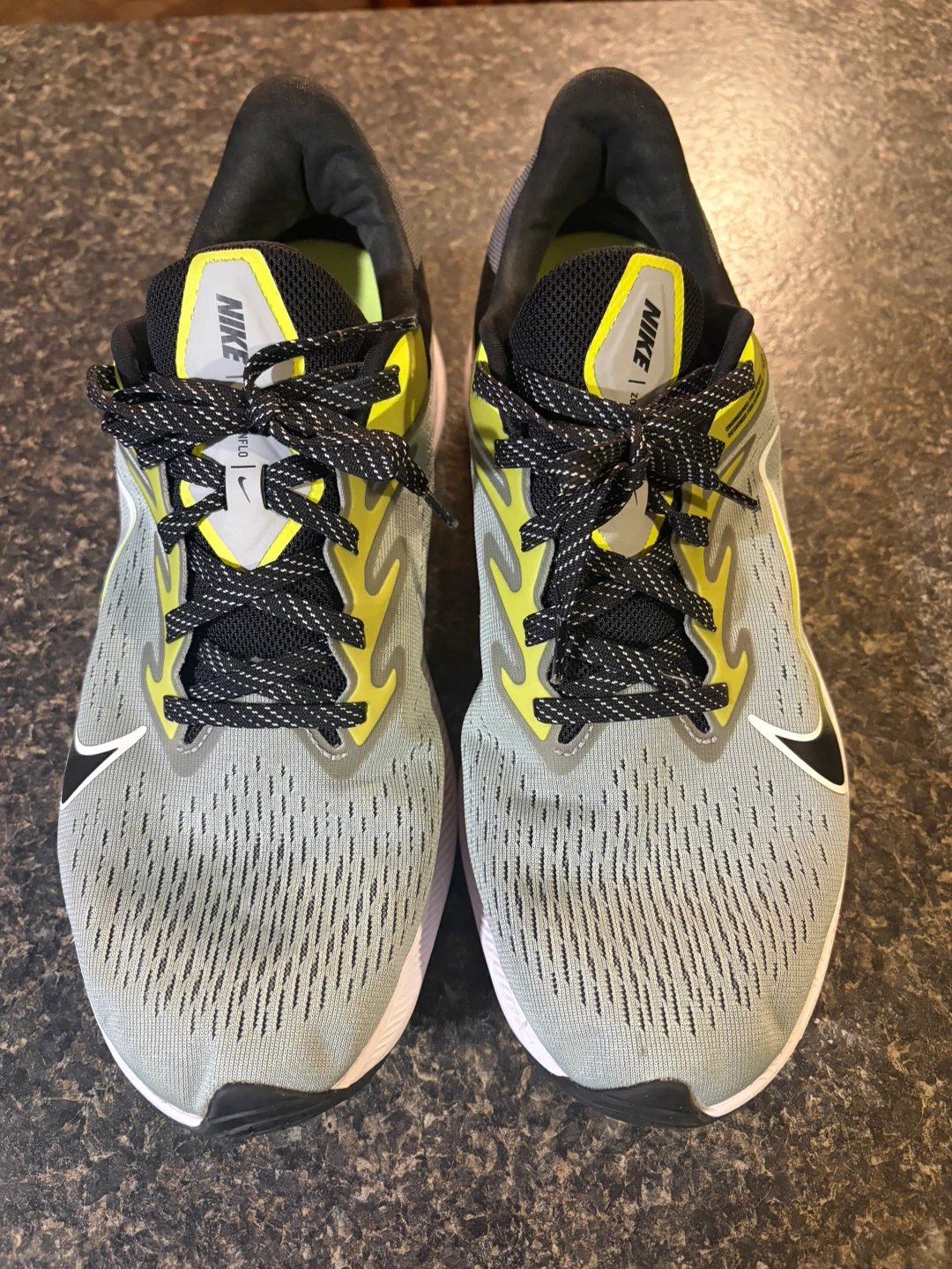 Size 10 men’s NIKE shoes - photo 2
