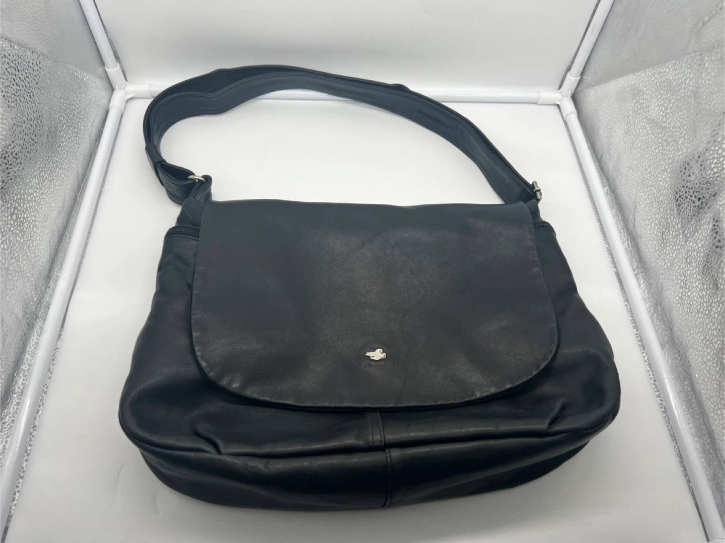 BRUNO ROSSI Black Leather Messenger Crossbody Bag Unisex